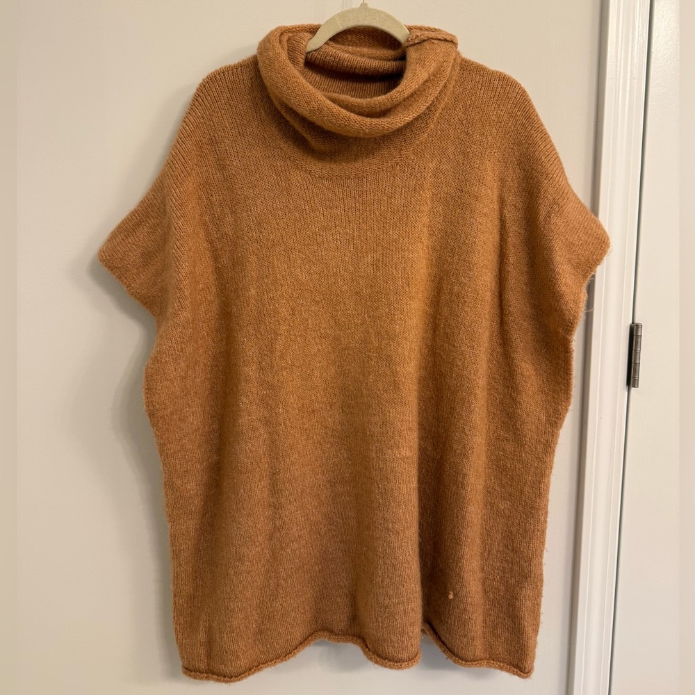 Sweater poncho turtleneck